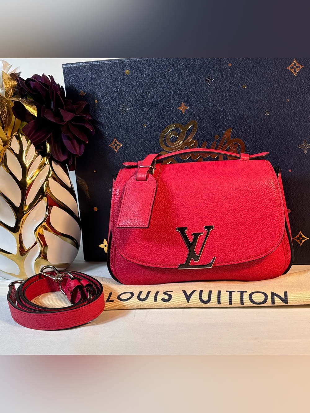 Louis Vuitton Neo Vivienne Fuchsia
